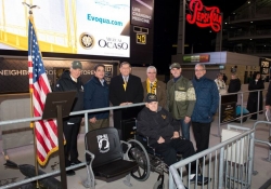 Noviembre 16, 2017: Senator Fontana participated in a Pittsburgh Steelers pregame ceremony last Jueves night at Heinz Field as the Steelers dedicated a seat as part of the One Empty Seat program.
