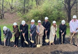April 3, 2024: Senator Fontana spoke at a groundbreaking ceremony for the renovation and expansion of the Jubilee Kitchen in Uptown.