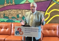 Abril 2017: Last week I attended and spoke at the grand opening of the Midwife Center for Birth and Women’s Health expansion project at their location in the Strip District.