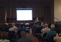 Octubre 4, 2017: Senator Fontana offered opening remarks at the Oct. 4 Pathways to Pardons town hall meeting that he hosted along with Lt. Governor Mike Stack at the Teamsters Temple in Lawrenceville. Presenters focused on the process involved with pardons, commutations and expungements and answered a variety of questions from attendees.