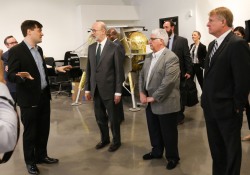Marzo 2, 2022: Senator Fontana toured Astrobotic’s headquarters on the Northside with Governor Tom Wolf, Senate Minority Leader Jay Costa, and Allegheny County Executive Rich Fitzgerald. Astrobotic specializes in making space missions feasible and more affordable for science, exploration, and commerce.