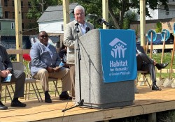 June 20, 2025: Senator Fontana spoke at a press conference that announced a partnership between the City of Pittsburgh Land Bank and Habitat for Humanity of Greater Pittsburgh in building affordable homes in the City. Senator Fontana is a former board member at Habitat for Humanity and was a previous board member with the City’s Land Bank.